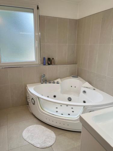Chambre d hote au calme in Bretigny-sur-Orge Chambre d hote au calme in Bretigny-sur-Orge