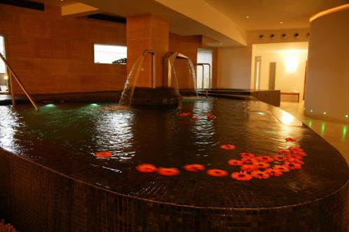 Spa, Mount Wolseley Hotel Spa & Golf Resort in Tullow Spa, Mount Wolseley Hotel Spa & Golf Resort in Tullow