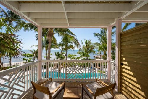 Balcony/terrace, Grassy Flats Resort & Beach Club in Marathon (FL) Balcony/terrace, Grassy Flats Resort & Beach Club in Marathon (FL)