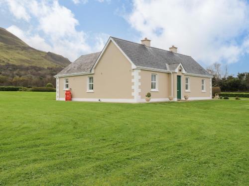 Vista exterior, Tieve Baun in Ballaghadereen Vista exterior, Tieve Baun in Ballaghadereen