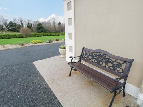 Vista exterior, Tieve Baun in Ballaghadereen Vista exterior, Tieve Baun in Ballaghadereen
