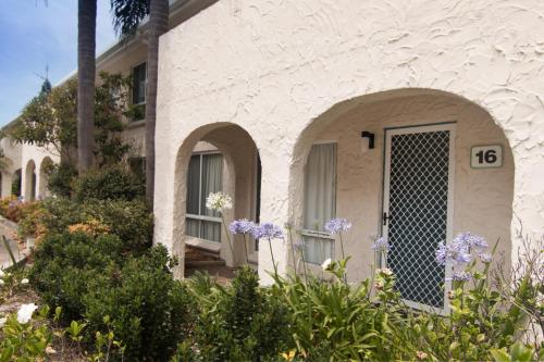 Villa Manyana - Coastal Getaway - Blueys Beach in 太平洋棕櫚市 Villa Manyana - Coastal Getaway - Blueys Beach in 太平洋棕櫚市