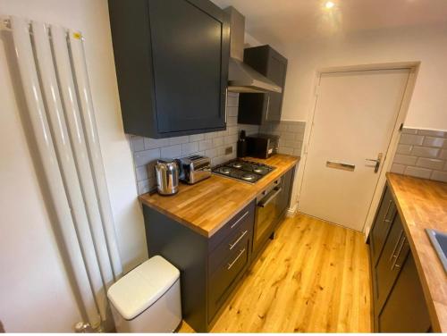 Spacious and bright 1 - bedroom rental unit in Ilkley Spacious and bright 1 - bedroom rental unit in Ilkley