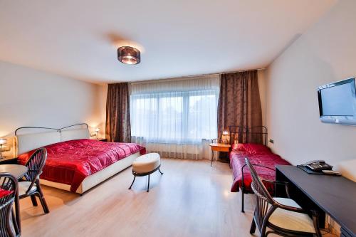 This photo about Modra stodola shared on HyHotel.com