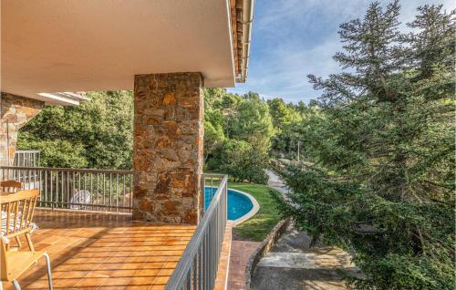 Vista exterior, Awesome Home In Matadepera With 6 Bedrooms, Outdoor Swimming Pool And Swimming Pool in Sant Feliu del Racó Vista exterior, Awesome Home In Matadepera With 6 Bedrooms, Outdoor Swimming Pool And Swimming Pool in Sant Feliu del Racó