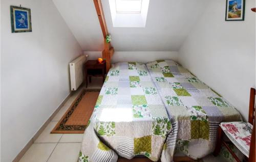 Nice apartment in Roz-Landrieux with 2 Bedrooms and WiFi in Dol-de-Bretagne Nice apartment in Roz-Landrieux with 2 Bedrooms and WiFi in Dol-de-Bretagne