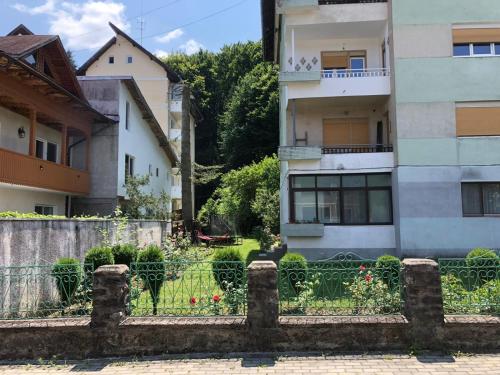 Kert, Apartament Confort - Baile Olanesti in Baile Olanesti Kert, Apartament Confort - Baile Olanesti in Baile Olanesti