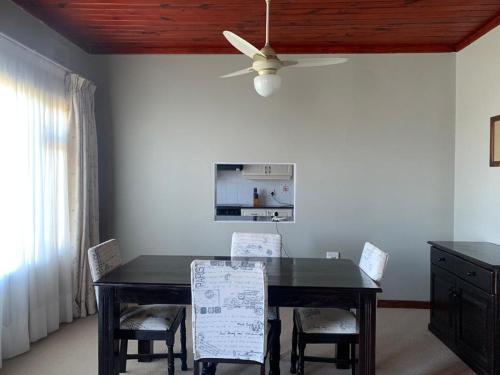 Dynamic Beach Guest house in Carnarvon Dynamic Beach Guest house in Carnarvon