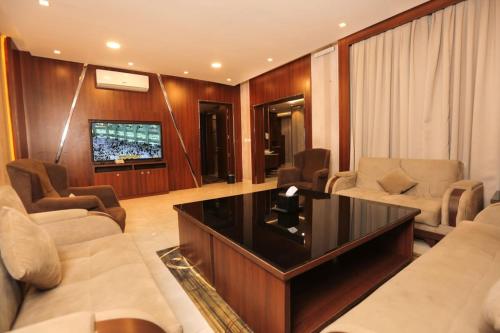 Msharef Al Moden Suites in Anqarah Msharef Al Moden Suites in Anqarah
