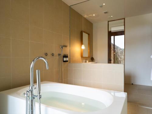 Bathroom, the rescape in Aragusuku Beach Bathroom, the rescape in Aragusuku Beach