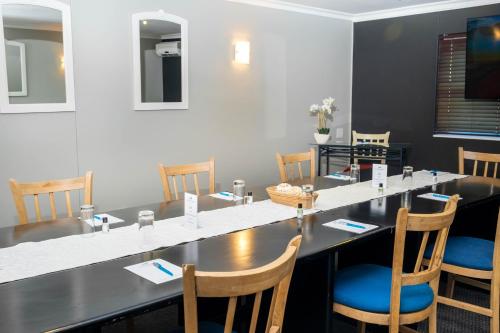 ห้องประชุม / บอลรูม, แบนทรี เบย์ อพาร์ทโฮเทล บาย โททัลสเตย์ (Bantry Bay Aparthotel by Totalstay) in จุดชมวิวทะเล ห้องประชุม / บอลรูม, แบนทรี เบย์ อพาร์ทโฮเทล บาย โททัลสเตย์ (Bantry Bay Aparthotel by Totalstay) in จุดชมวิวทะเล