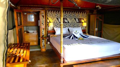 Barefoot Manta Island Resort in Wyspy Yasawa Barefoot Manta Island Resort in Wyspy Yasawa