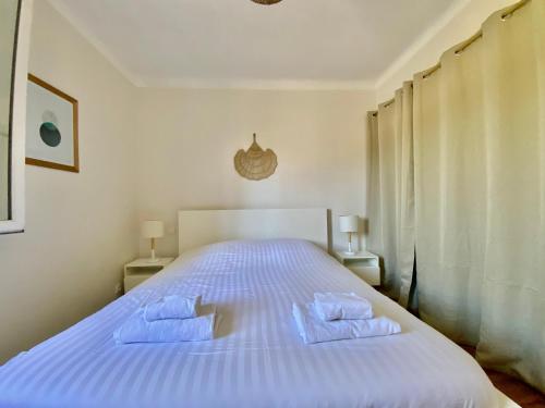 GROOMI La Poetique - Maison climatise avec 3 chambres ! in Saint Martin GROOMI La Poetique - Maison climatise avec 3 chambres ! in Saint Martin