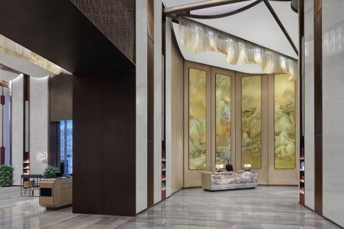 Entrance, Conrad Shanghai in People Square and South Bund Huangpu Entrance, Conrad Shanghai in People Square and South Bund Huangpu