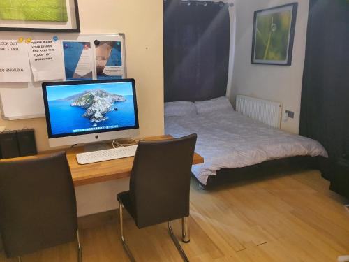 Umbrella Properties Private Apartment Birmingham in Rednal Umbrella Properties Private Apartment Birmingham in Rednal