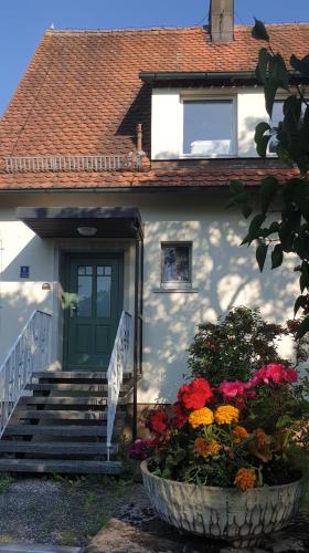 Entrance, Frisch renoviert, Terrasse mit Blick ins Grune - Into The Green EG in Neustadt an der Aisch Entrance, Frisch renoviert, Terrasse mit Blick ins Grune - Into The Green EG in Neustadt an der Aisch
