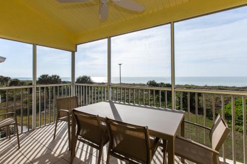 Exterior view, SOUTH SEAS GULF BEACH VILLA 2026 in Captiva Island (FL) Exterior view, SOUTH SEAS GULF BEACH VILLA 2026 in Captiva Island (FL)