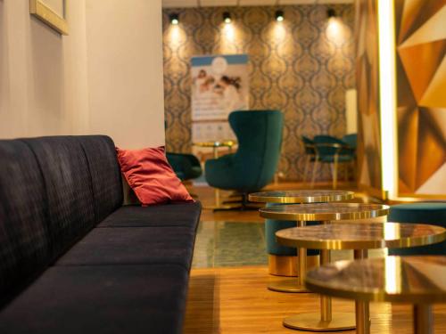 Vestíbulo, Trip Inn Kongresshotel Frankfurt Rodgau in Rodgau Vestíbulo, Trip Inn Kongresshotel Frankfurt Rodgau in Rodgau
