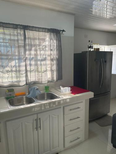 Kitchen, JEANOEL Chateau Cozy 2beds 1bath apartment in San Fernando Kitchen, JEANOEL Chateau Cozy 2beds 1bath apartment in San Fernando