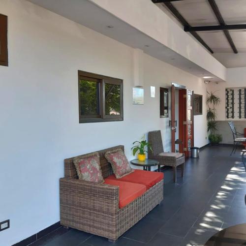 Varanda/terraço, Hotel Villa Florencia Zona Rosa in San Salvador Varanda/terraço, Hotel Villa Florencia Zona Rosa in San Salvador