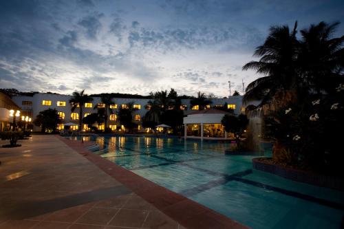 Piscină, Lemon Tree Hotel Aurangabad in Aurangabad Piscină, Lemon Tree Hotel Aurangabad in Aurangabad