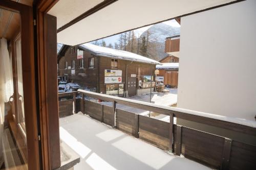 Haus Slalom in Saas-Fee City Center Haus Slalom in Saas-Fee City Center