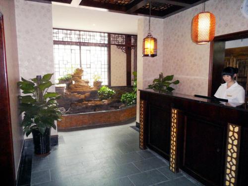 This photo about Chengdu Jia Li Hotel - Yan Shi Kou shared on HyHotel.com