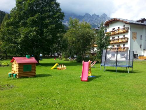 Playground, Hotel Edelweiss in Zoldo Alto Playground, Hotel Edelweiss in Zoldo Alto