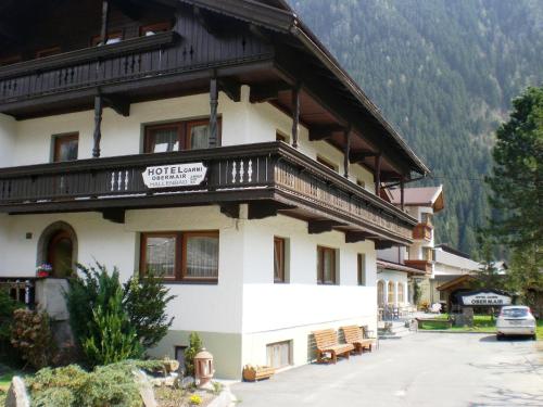 Вход, Bergsteiger-Zimmer Pension Obermair in Майрхофен Вход, Bergsteiger-Zimmer Pension Obermair in Майрхофен
