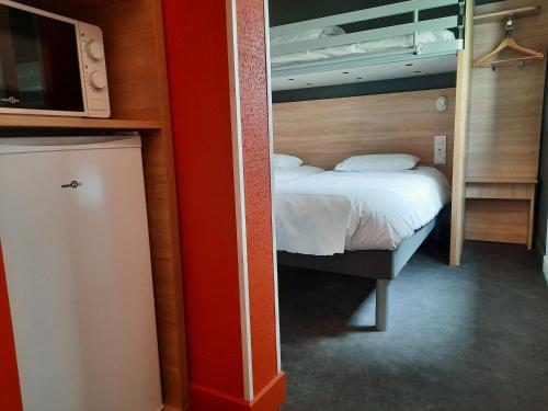 KYRIAD DIRECT CAEN NORD Memorial near Caen-Carpiquet Airport KYRIAD DIRECT CAEN NORD Memorial near Caen-Carpiquet Airport