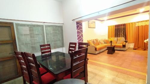 Kushi HomeStay Guest House in Dwaraka Nagar Kushi HomeStay Guest House in Dwaraka Nagar