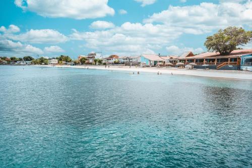 Пляж, Hotel Bambou & Spa in Ле Труа-Иле Пляж, Hotel Bambou & Spa in Ле Труа-Иле