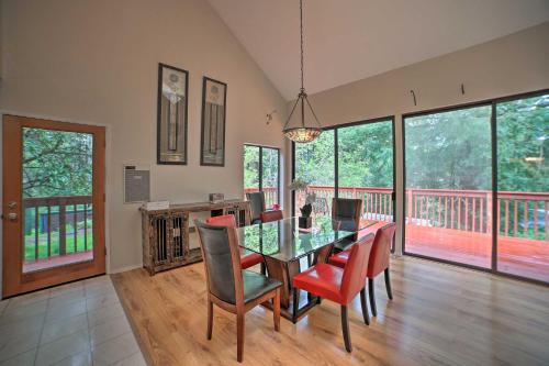 Tree-Lined Los Gatos Home with Spacious Deck! in Scotts Valley (CA) Tree-Lined Los Gatos Home with Spacious Deck! in Scotts Valley (CA)