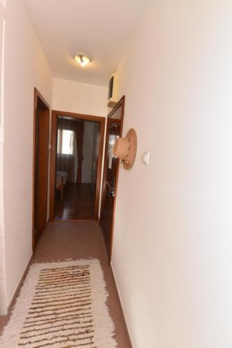 Pintu masuk, Apartman ANGELIKA1 in Petrovac Pintu masuk, Apartman ANGELIKA1 in Petrovac