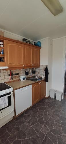 Kitchen, Sleeps 8 - 3 Bedrooms in Kristiansand Kitchen, Sleeps 8 - 3 Bedrooms in Kristiansand