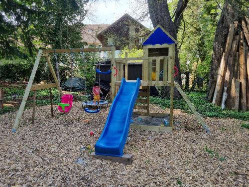 あそび場, Bio Hof Moosburg am See mit Sauna in ギュッティンゲン あそび場, Bio Hof Moosburg am See mit Sauna in ギュッティンゲン
