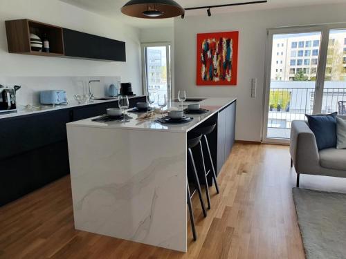 кухня, Strassen - 2 bed designer flat in Штрассе кухня, Strassen - 2 bed designer flat in Штрассе