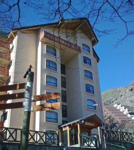 This photo about Termas de Chillan Apart Hotel shared on HyHotel.com