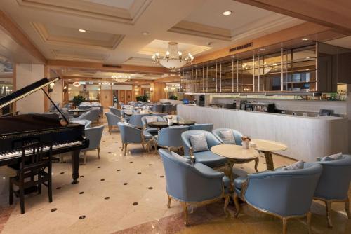 Bar/lounge, Grand Hi-Lai Hotel in Cianjin District Bar/lounge, Grand Hi-Lai Hotel in Cianjin District