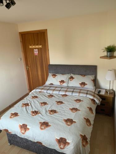 No 52 - Apartment with Lounge and Dining Area - No kitchen in Ullapool No 52 - Apartment with Lounge and Dining Area - No kitchen in Ullapool
