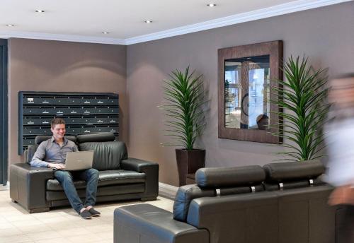 Lobby, Mont Clare Boutique Apartments in Perth Lobby, Mont Clare Boutique Apartments in Perth