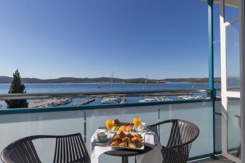 شرفة/ تراس, Ilirija Resort Hotel Kornati in Biograd na Moru شرفة/ تراس, Ilirija Resort Hotel Kornati in Biograd na Moru