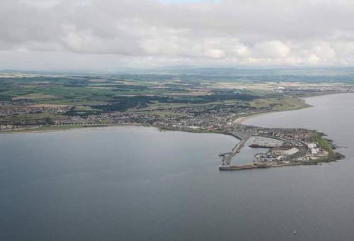 Marina View lovely upper 3 bedroom apartment in Troon Marina View lovely upper 3 bedroom apartment in Troon