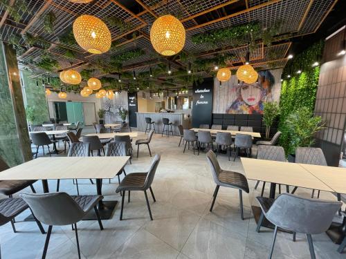 ห้องอาหาร, Parizs Garden Apartments in เดเบรเซน ห้องอาหาร, Parizs Garden Apartments in เดเบรเซน