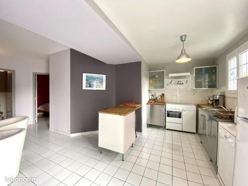 virtuvė, Harkurutxea in Airport virtuvė, Harkurutxea in Airport