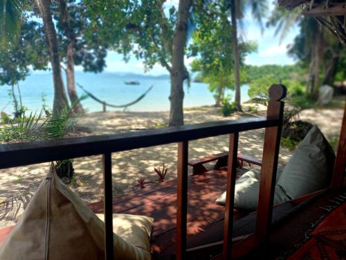 Sabai Sabai Beach Bungalows