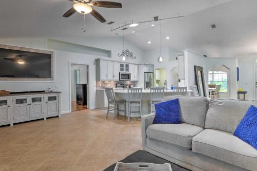 Sunlit Doral Woods House with Lanai and Heated Pool! in Poinciana Sunlit Doral Woods House with Lanai and Heated Pool! in Poinciana