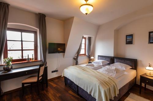 ZEPPELIN APARTMENTS Simple Acomodation in Jelenia Gora City Center ZEPPELIN APARTMENTS Simple Acomodation in Jelenia Gora City Center