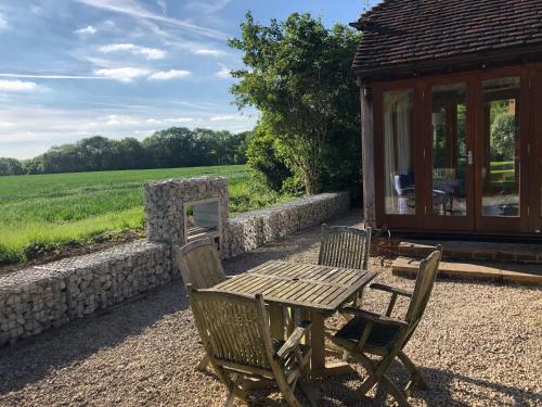 balkon/terasa, FLAGPOLE COTTAGE luxury smart family home, including private annex in Tandridge balkon/terasa, FLAGPOLE COTTAGE luxury smart family home, including private annex in Tandridge