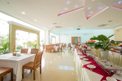 레스토랑, 센터 호텔 (Centre Hotel) in 다낭 레스토랑, 센터 호텔 (Centre Hotel) in 다낭